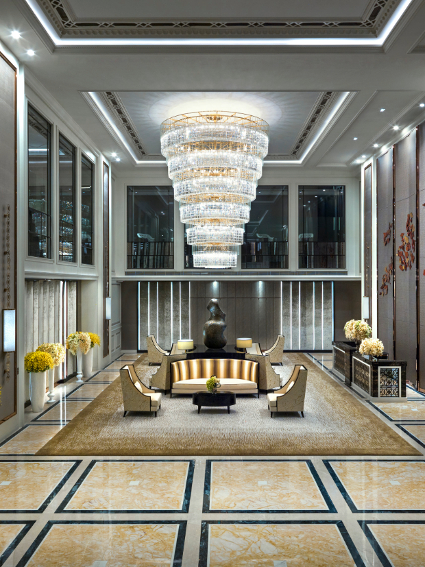Royal Pacific Hotel