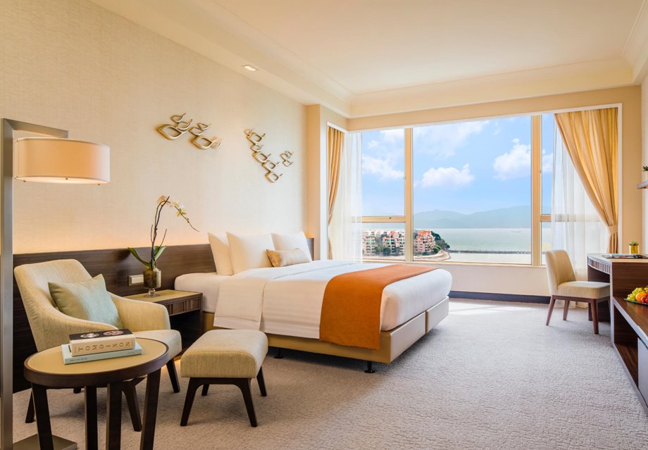 Premier Seaview Room